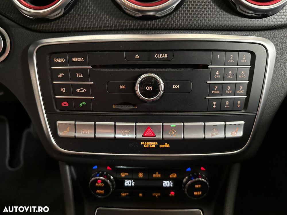 Mercedes-Benz GLA 200 d 4MATIC Aut. - 19