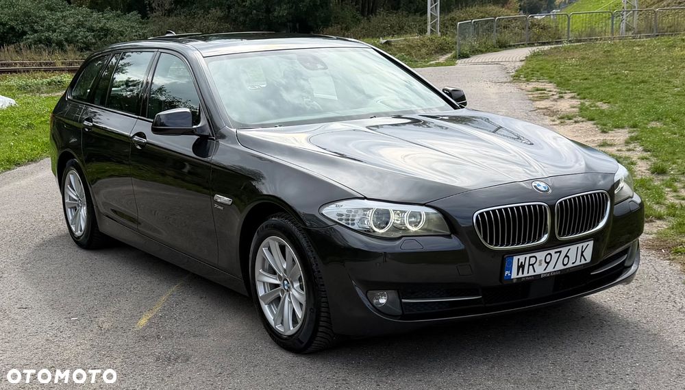 BMW Seria 5 530d xDrive Sport-Aut - 16