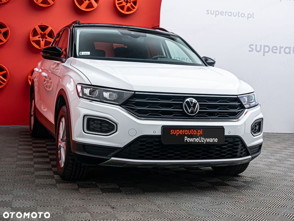 Volkswagen T-Roc - 21
