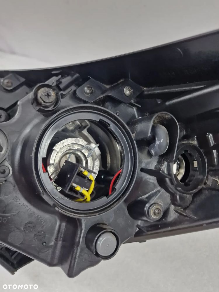 HYUNDAI IX35 09- PRAWA ZWYKŁA LAMPA PRZEDNIA PRZÓD , NR 92102-ZY , NR AUKCJI LA34 - 18