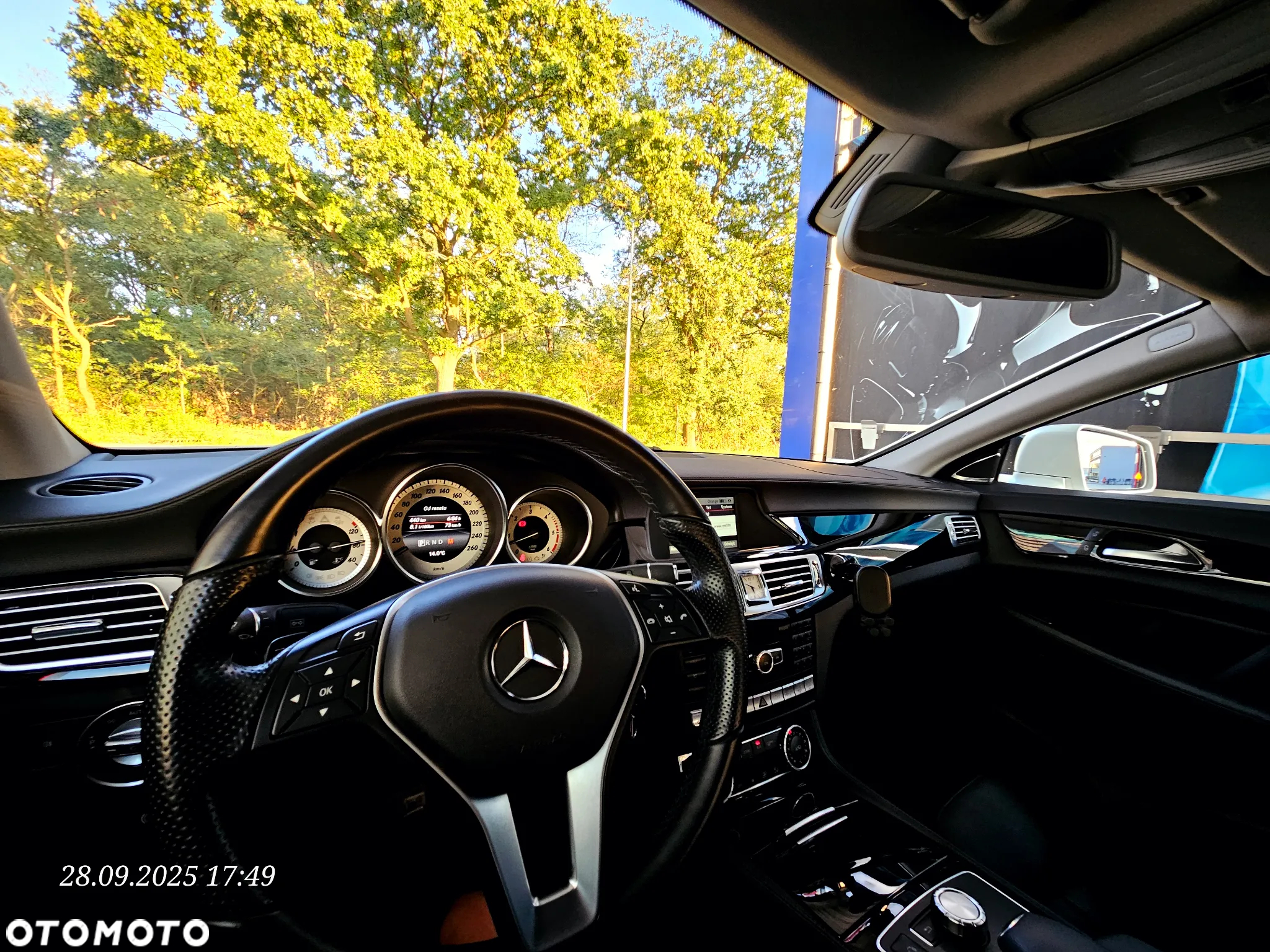 Mercedes-Benz CLS 350 CDI 4-Matic BlueEff - 8