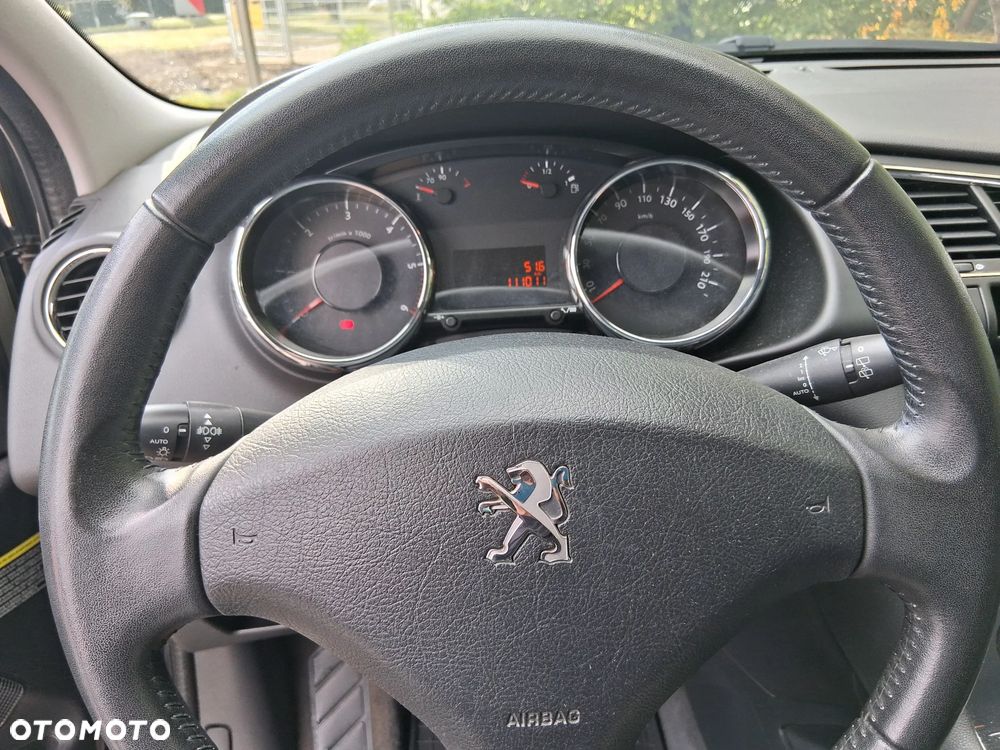 Peugeot 3008 2.0 BlueHDi Style - 14