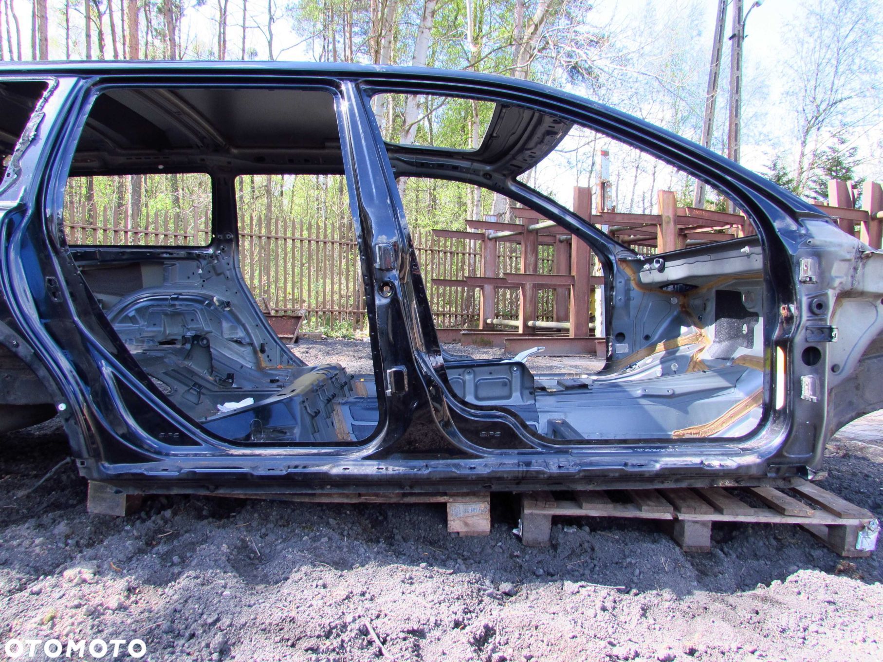 VOLVO S60 V70 II XC70 99-09 PROG SLUPEK CWIARTKA CIETA PRAWA 452-26 - 1