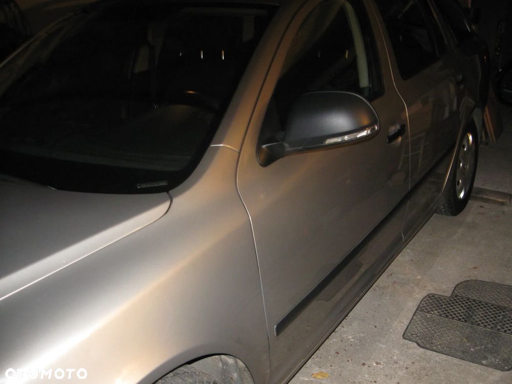 Skoda Octavia 1.6 Active - 15