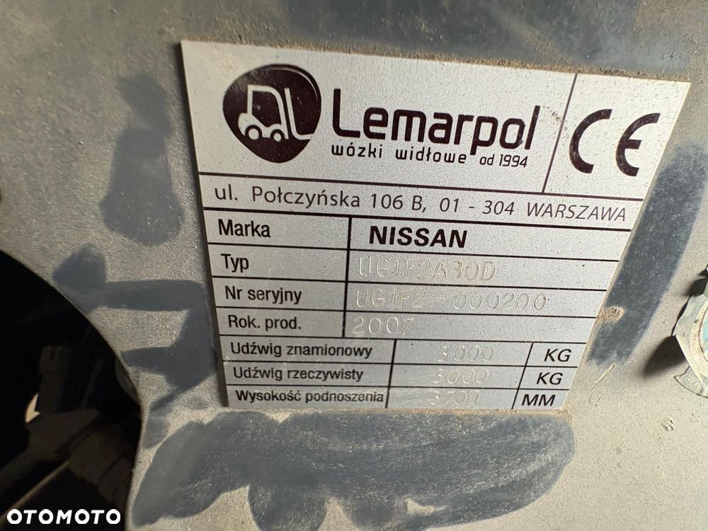 Nissan 30 - 5