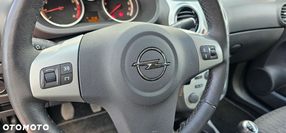 Opel Corsa 1.4 16V Active - 15