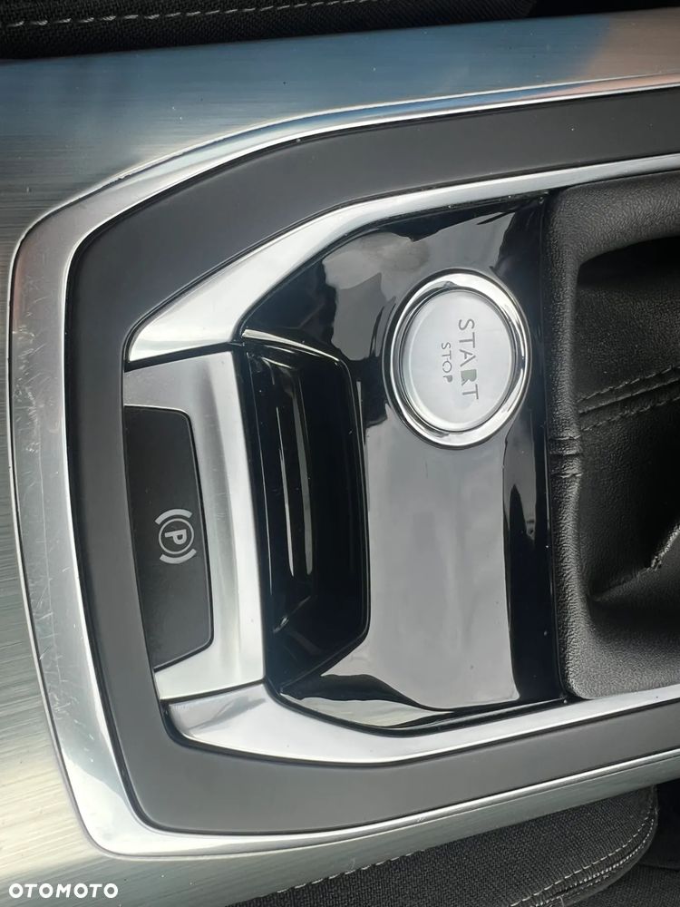 Peugeot 308 SW 1.2 PureTech Allure S&S - 39