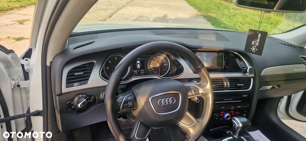 Audi A4 Avant 2.0 TDI Quattro S tronic - 7