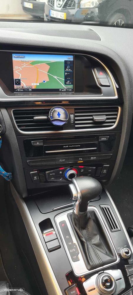 Audi A4 Avant 2.0 TDI Multitronic S-line - 8