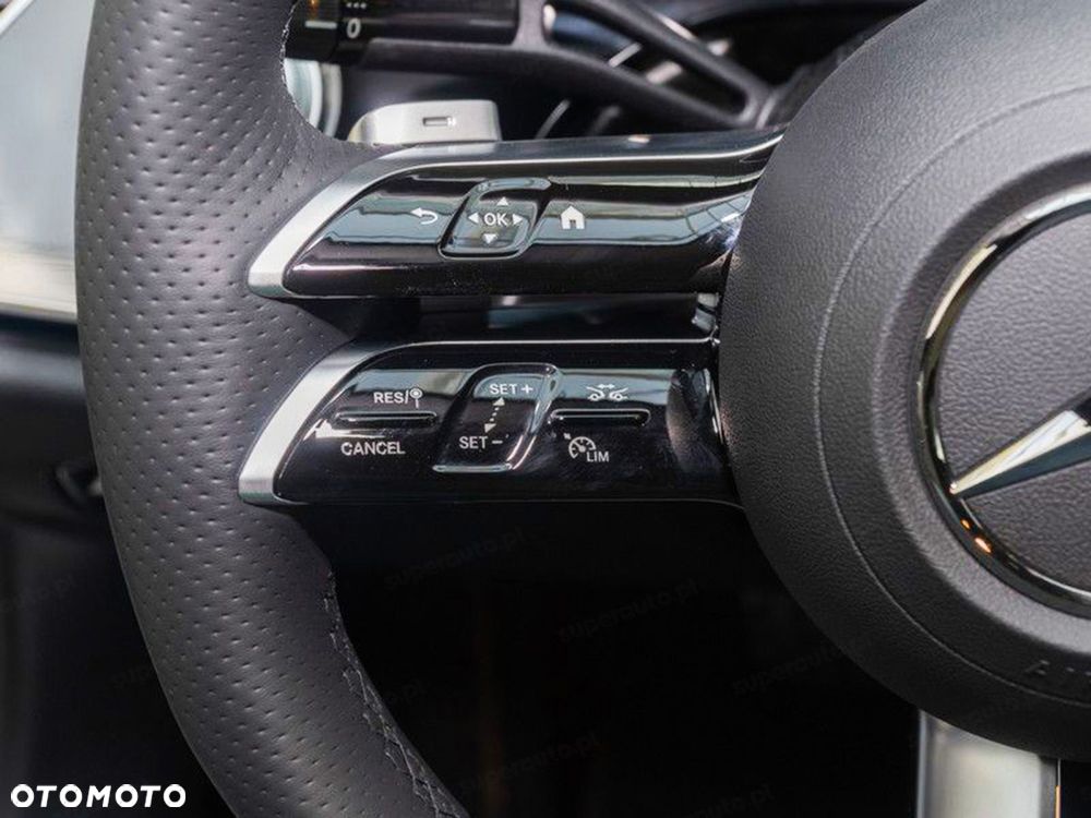 Mercedes-Benz Klasa E 220 d mHEV 4-Matic AMG 9G-Tronic - 8