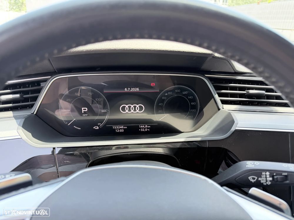 Audi e-tron 50 quattro - 8