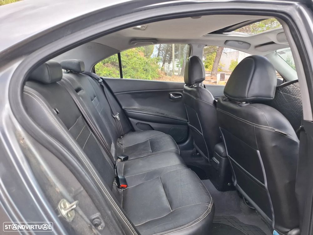 Nissan Primera - 8