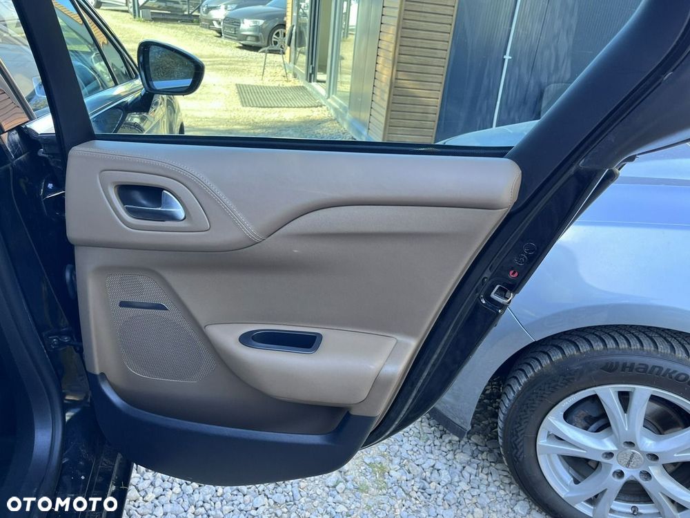 Citroën DS4 THP 200 SportChic - 19