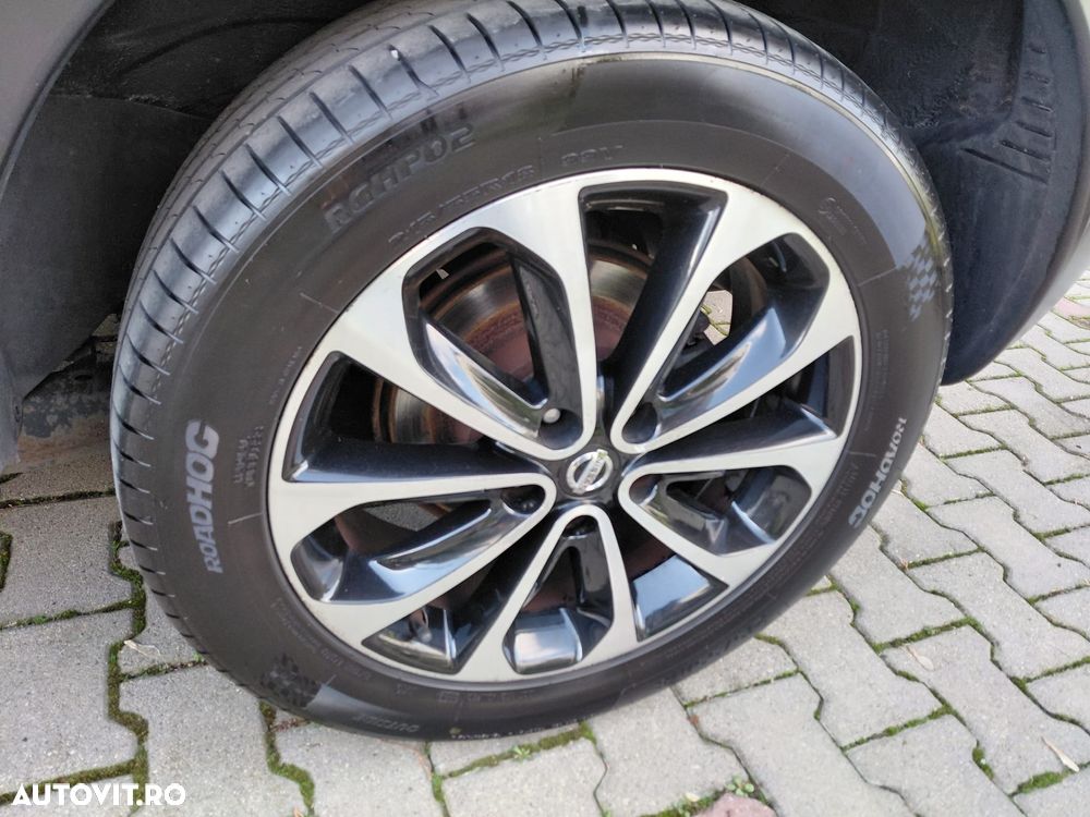 Nissan Qashqai 1.6 dCi DPF acenta - 14
