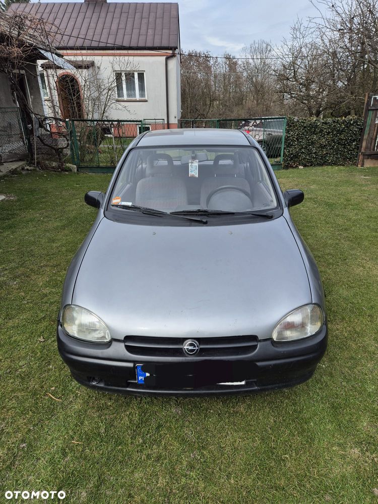 Opel Corsa - 3