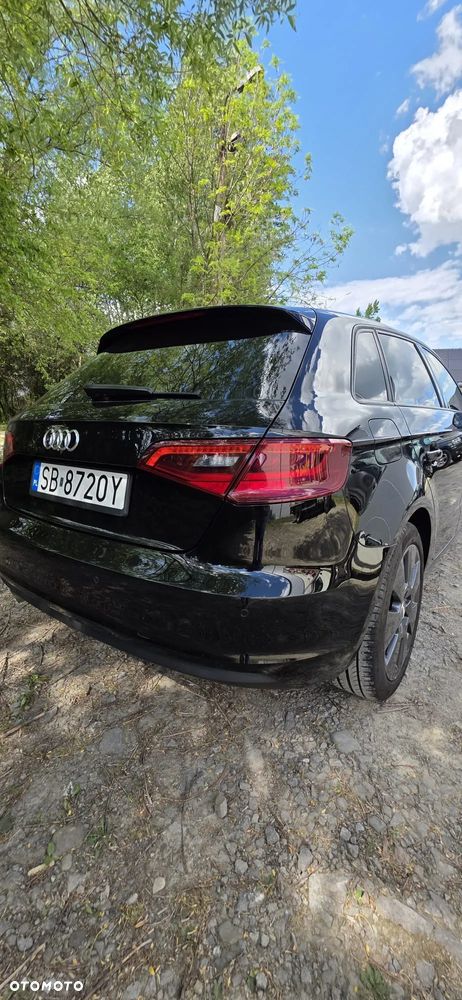 Audi A3 Sportback - 3
