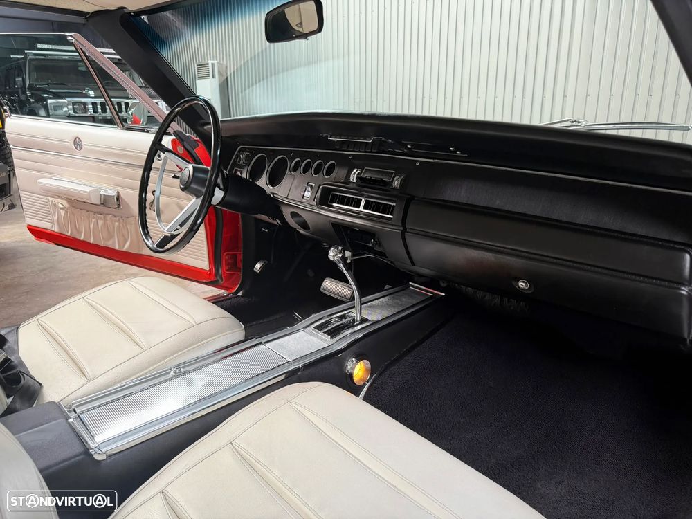 Dodge Charger - 26
