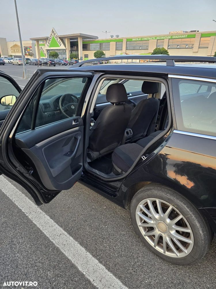 Volkswagen Golf 2.0 TDI DSG Trendline - 10
