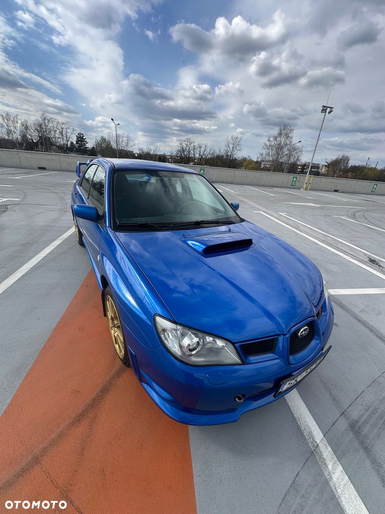 Subaru Impreza 2.5 STI - 12