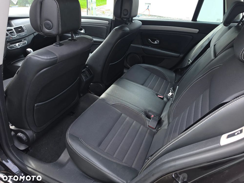 Renault Laguna 2.0 dCi Black Edition - 13