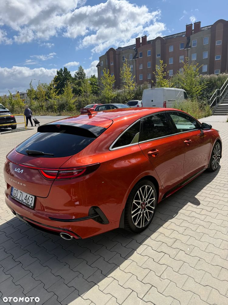 Kia ProCeed 1.6 T-GDI GT DCT - 4