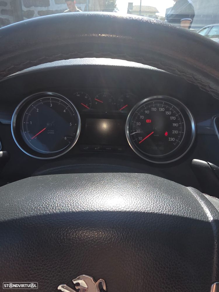 Peugeot 508 SW 1.6 e-HDi Allure 2-Tronic - 13