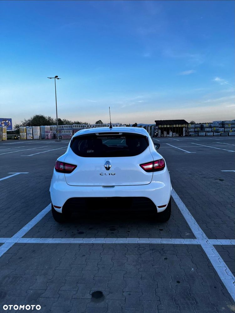 Renault Clio 0.9 TCe Alize - 4