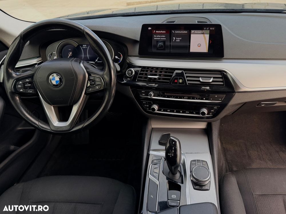 BMW Seria 5 520d AT - 16