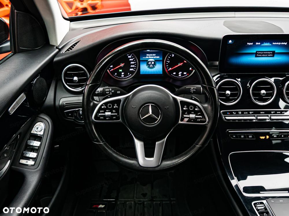 Mercedes-Benz GLC - 15