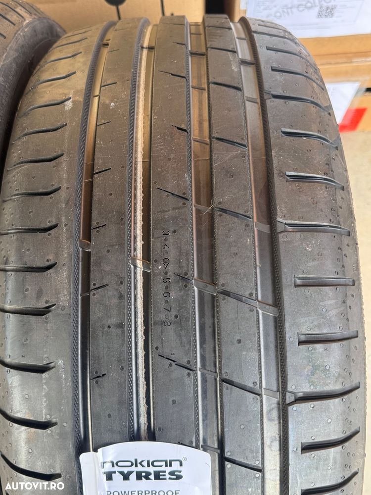 Vând 2 anvelope 245/40/20 nokian de vară noi - 3