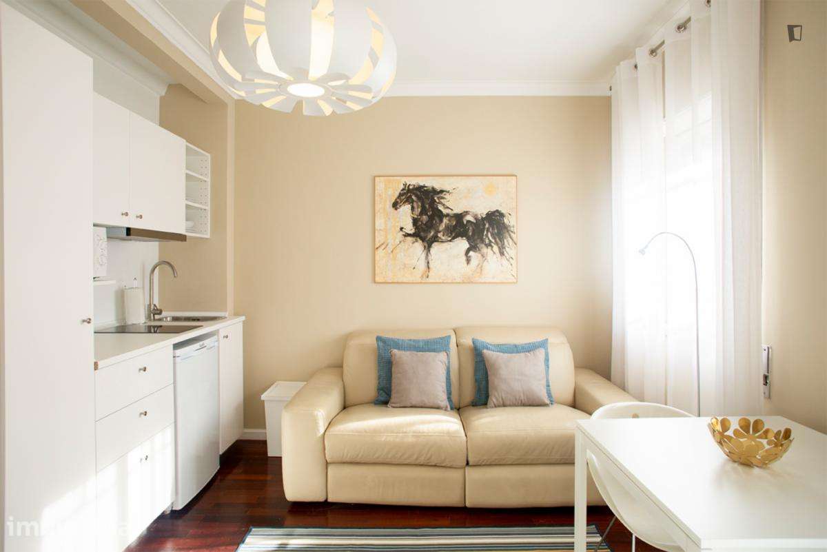 Apartamento com 1 quartos - localizado em Campolide Lisbon - Grande imagem: 3/16