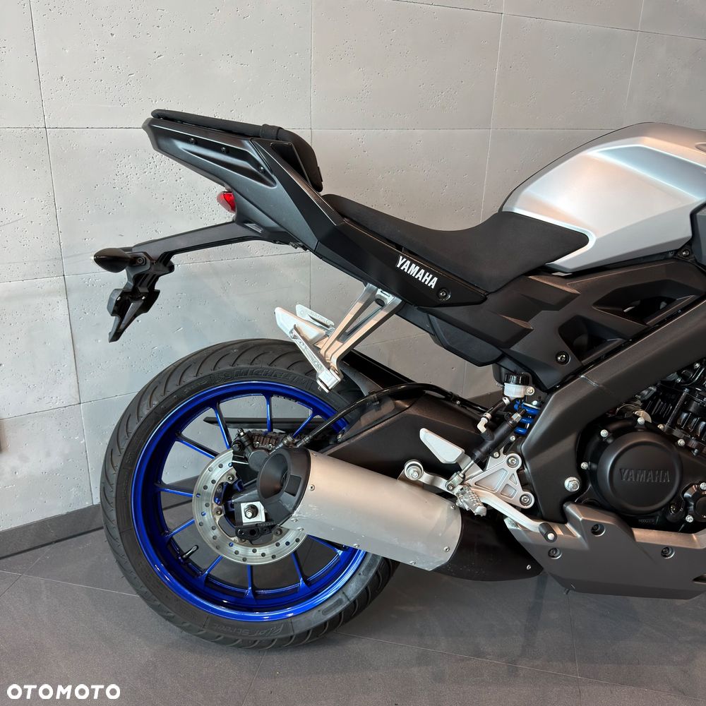 Yamaha MT - 6