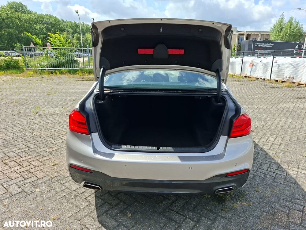 BMW Seria 5 520i AT MHEV - 20