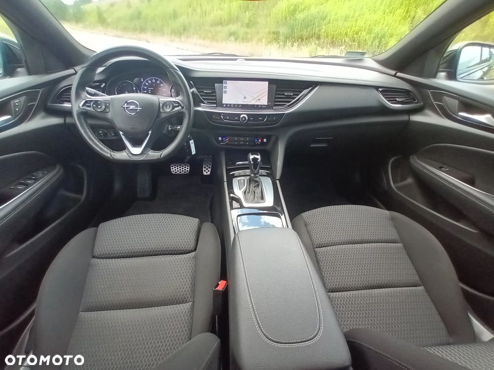 Opel Insignia 2.0 T GS Line S&S - 33