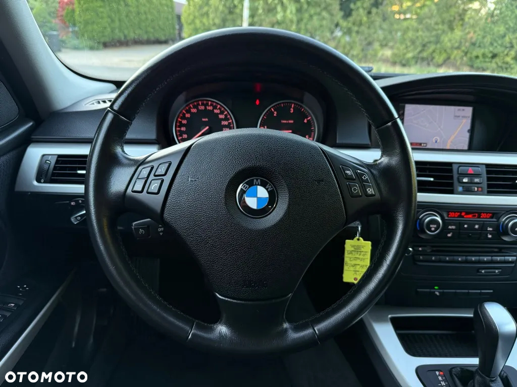 BMW Seria 3 - 21