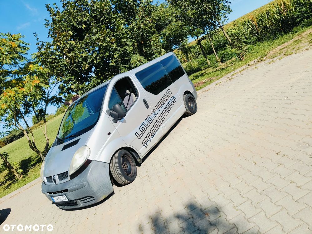 Renault Trafic - 1