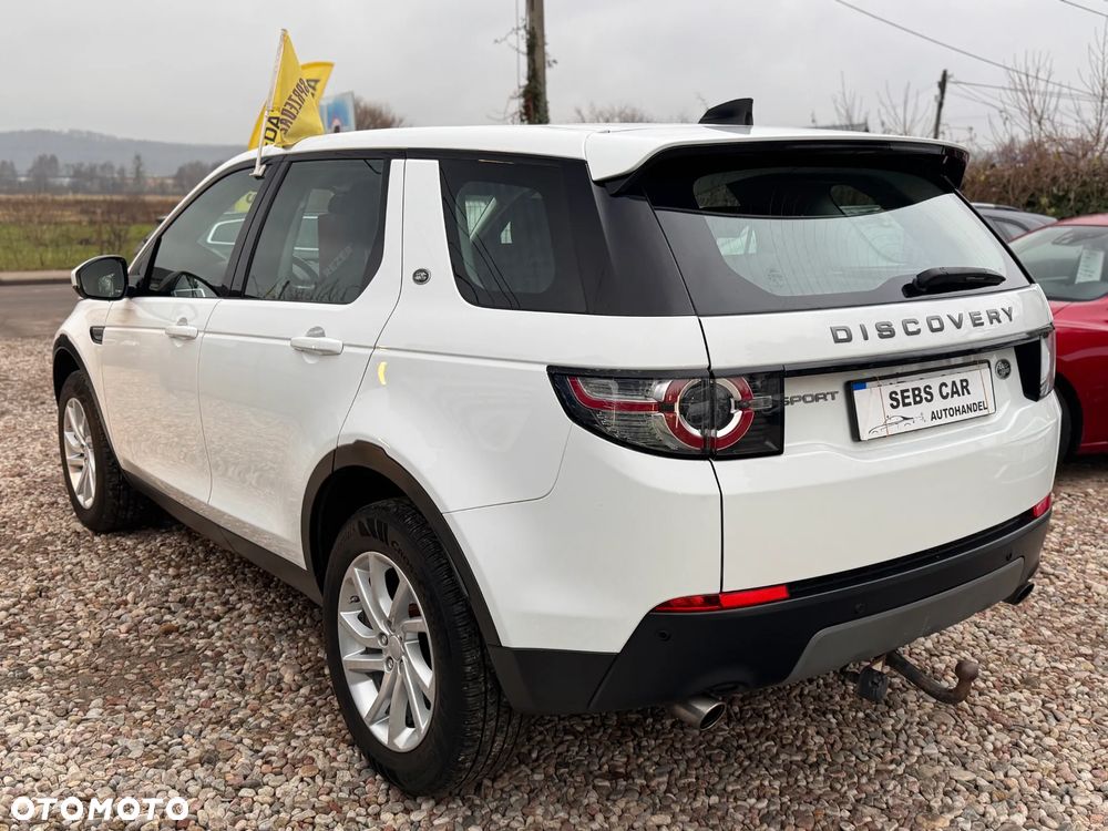 Land Rover Discovery Sport TD4 HSE Luxury - 4