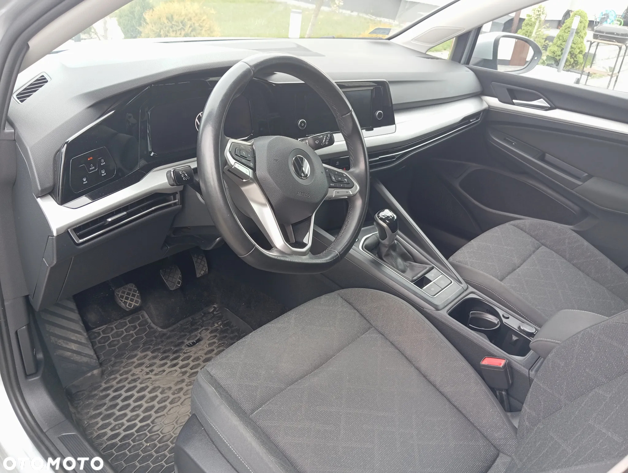 Volkswagen Golf VIII 1.5 TSI EVO Life - 7