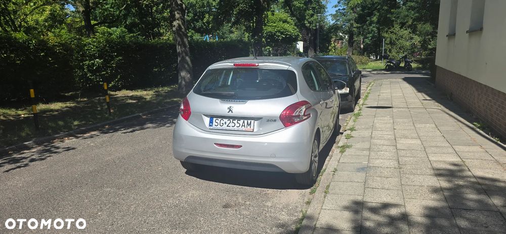 Peugeot 208 1.4 HDi Access - 10