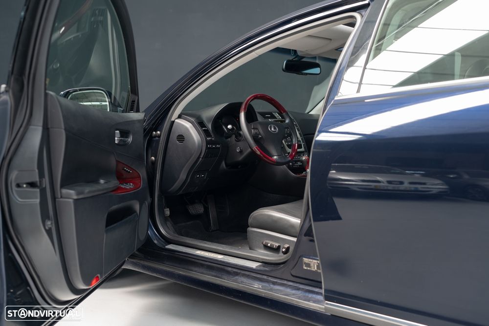 Lexus GS 450h - 26