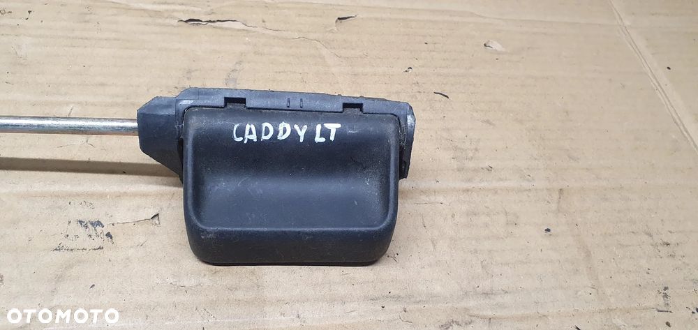 Klamka raczka drzwi lewy tył VW Caddy III 7H0843641A - 2