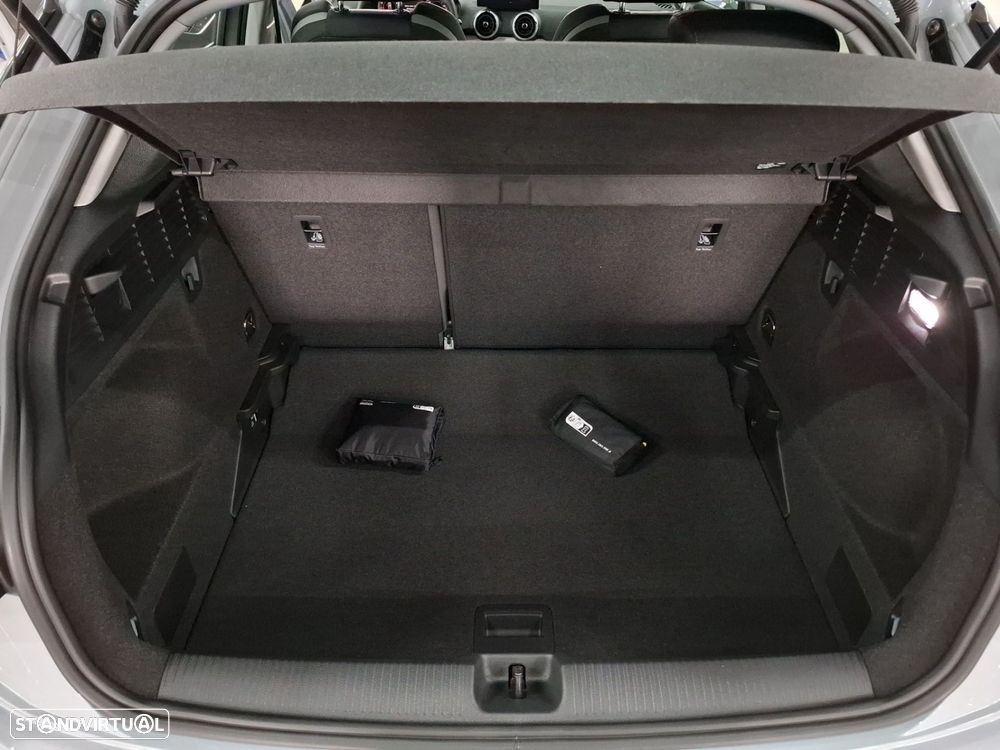 Audi Q2 30 TFSI Advanced - 22