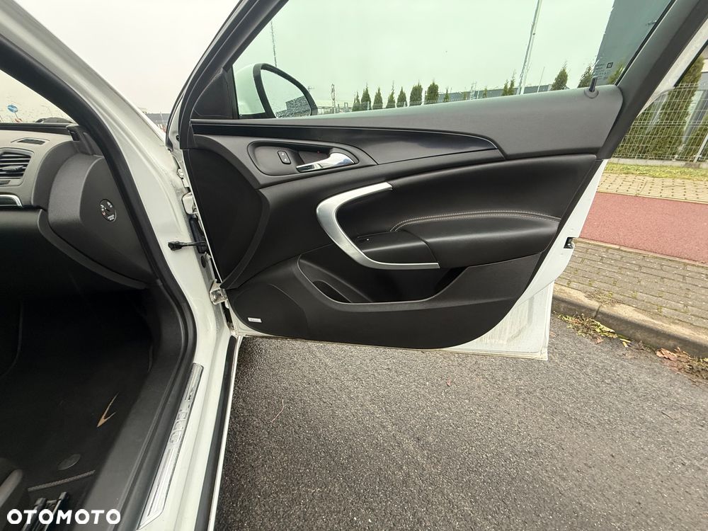 Opel Insignia 2.0 CDTI automatik Business Innovation - 21