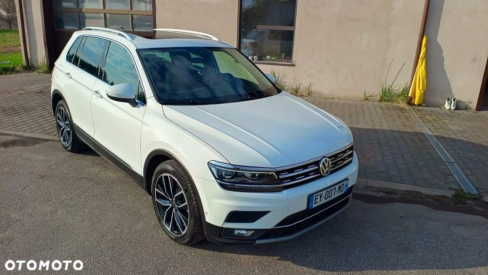 Volkswagen Tiguan - 12