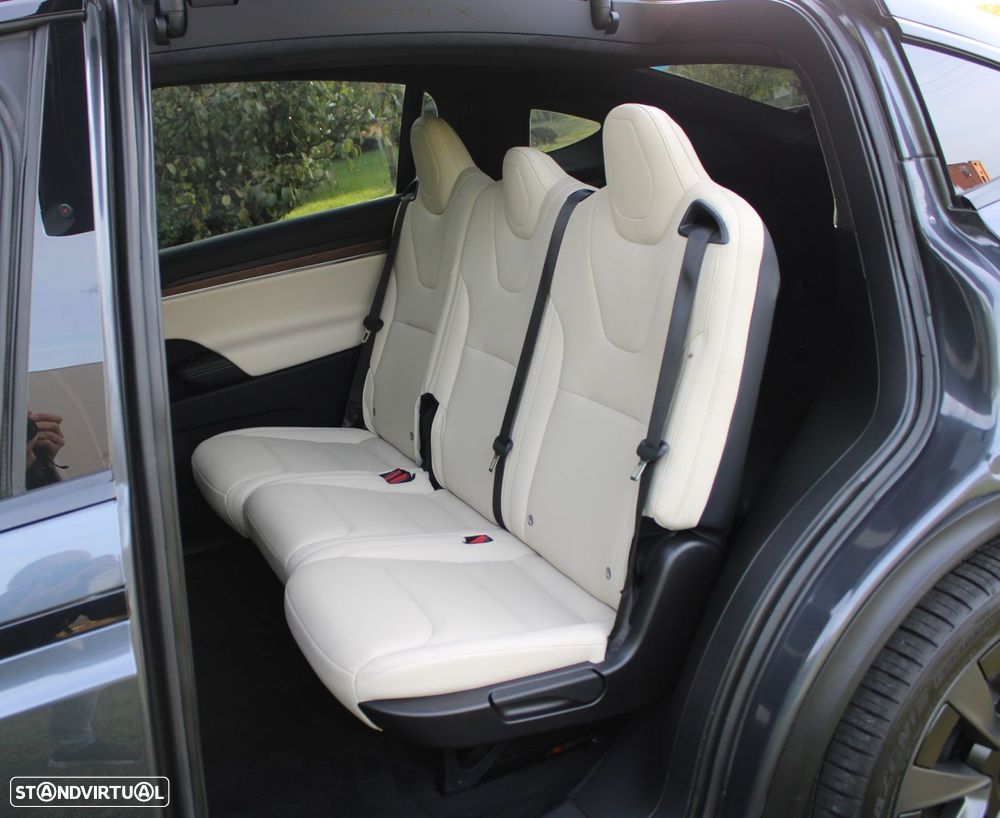 Tesla Model X Long Range AWD - 13