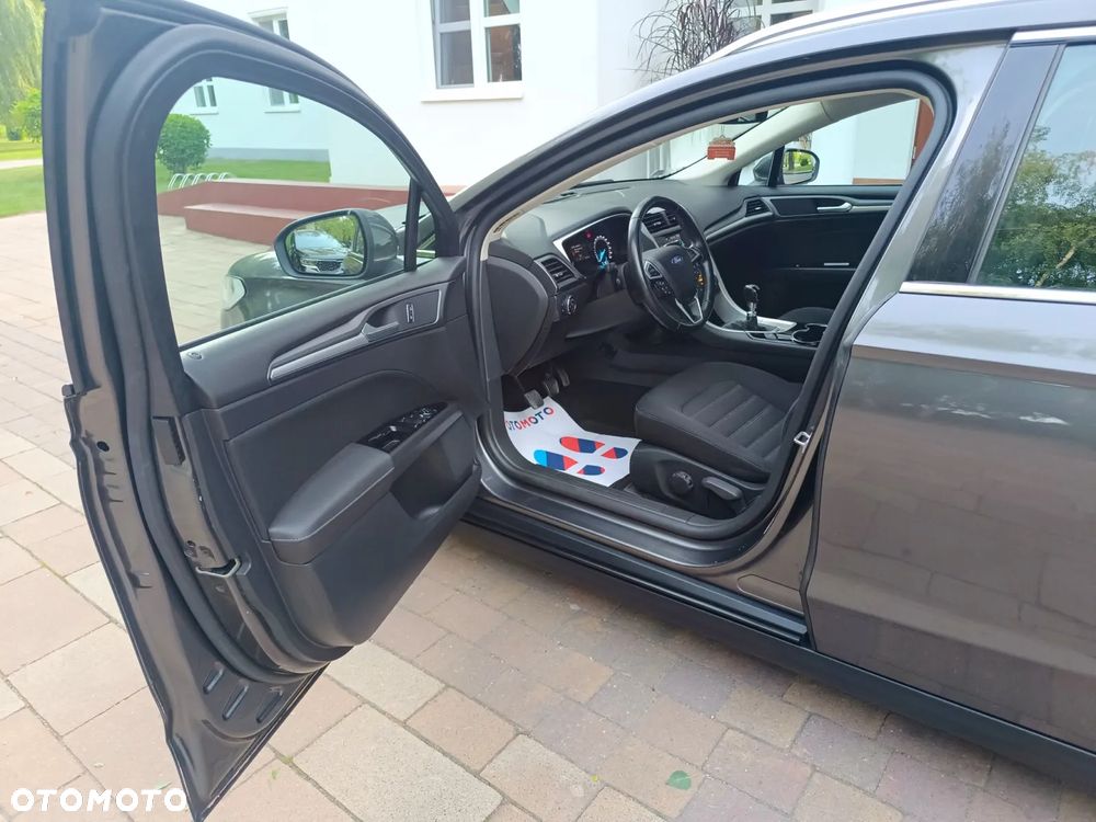 Ford Mondeo 2.0 TDCi Ambiente Plus - 22