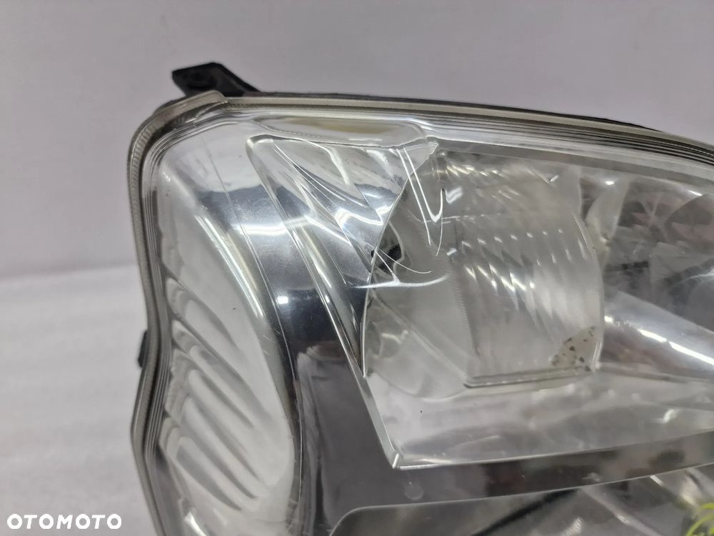 NISSAN X-TRAIL T31 07- PRAWA ZWYKŁA LAMPA PRZEDNIA PRZÓD , NR ICHIK0H1786 , NR AUKCJI LA226 - 2