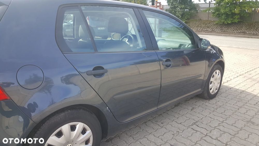 VW Golf V 5 drzwi lewe prawe zderzak lusterko lampy przód tył klapa półka części - 3