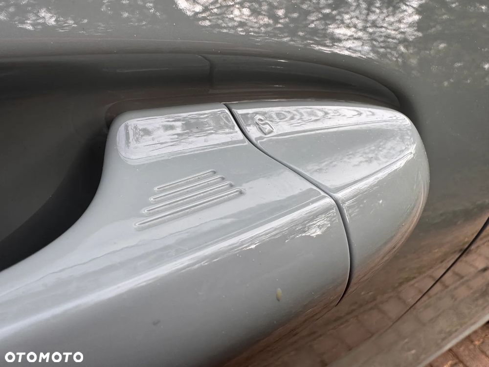 Ford Puma 1.0 EcoBoost mHEV ST-Line X DCT - 8