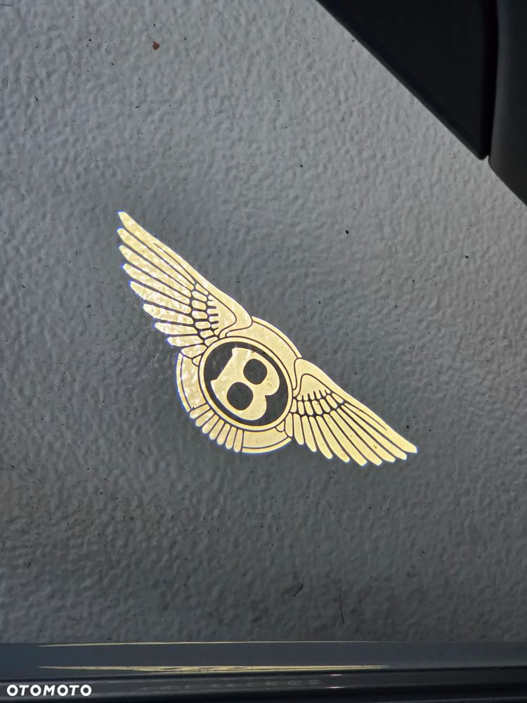 Bentley Flying Spur - 35